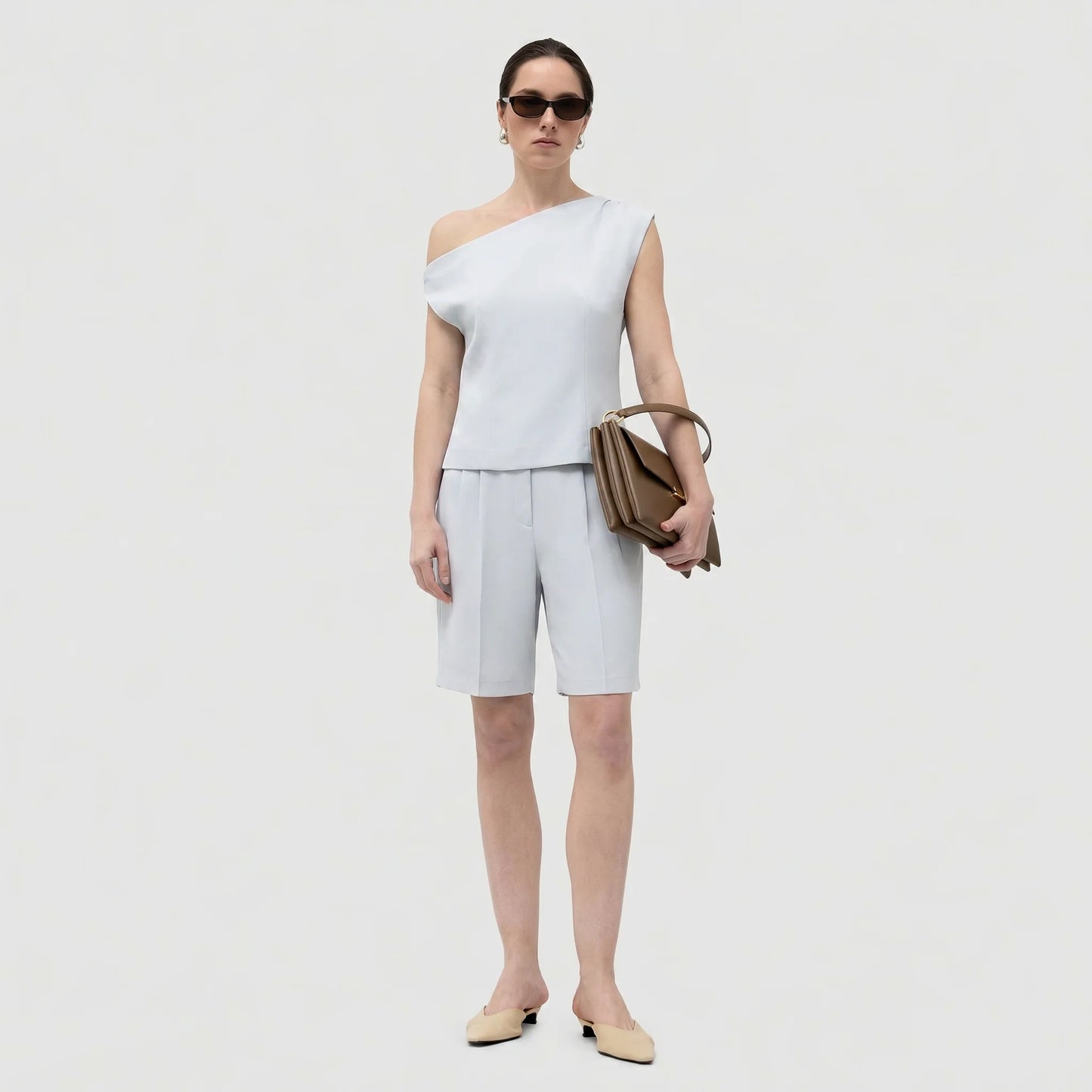 Iconic Tailored Shorts - Cloud Blue